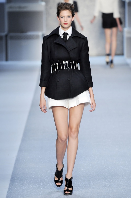 Karl Lagerfeld 10ĸDƬ