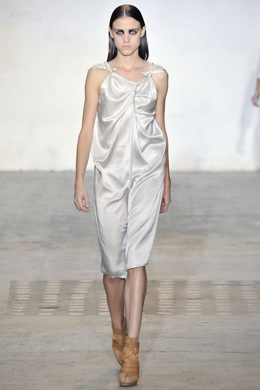 Kris Van Assche 10���ĸ���DƬ