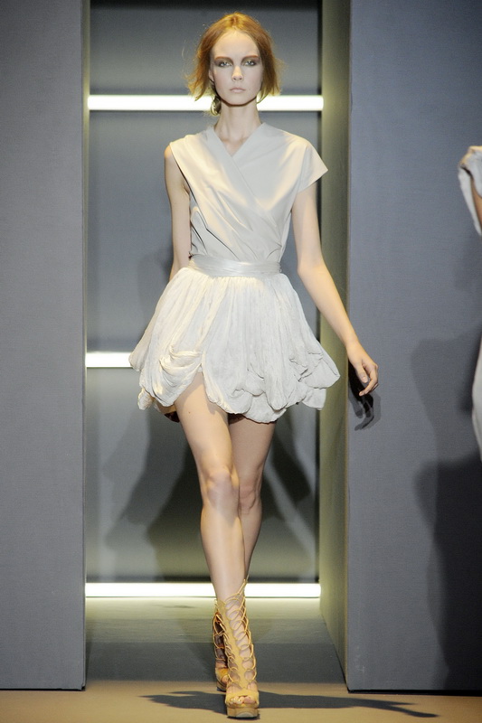 Sophia Kokosalaki 10ĸDƬ