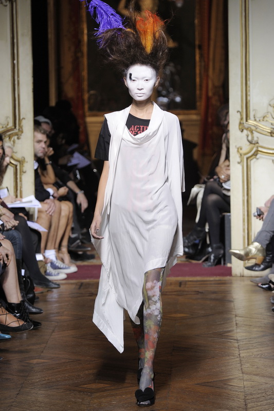 Vivienne Westwood 10ĸDƬ