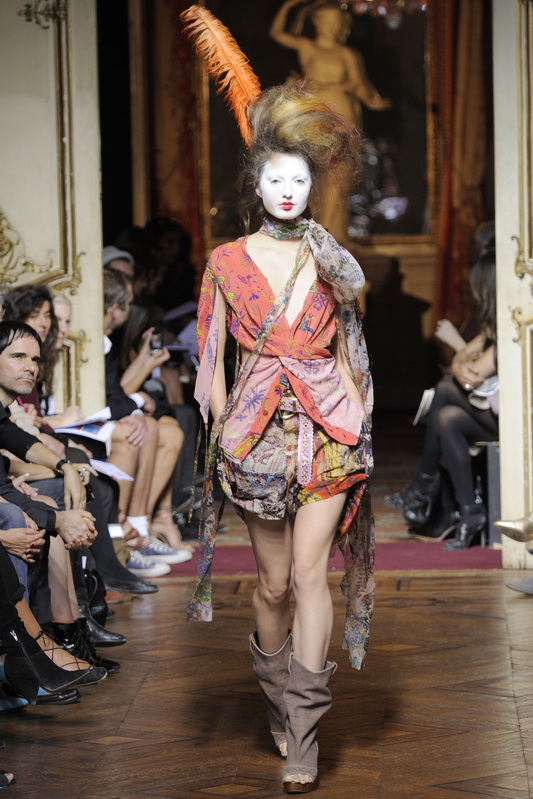 Vivienne Westwood 10ĸDƬ