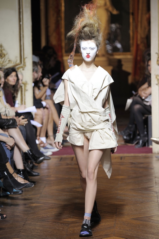 Vivienne Westwood 10ĸDƬ