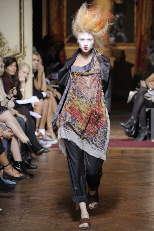 Vivienne Westwood 10ĸDƬ