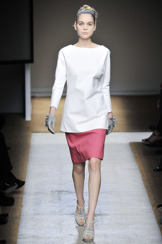 Yves Saint Laurent 10ĸDƬ