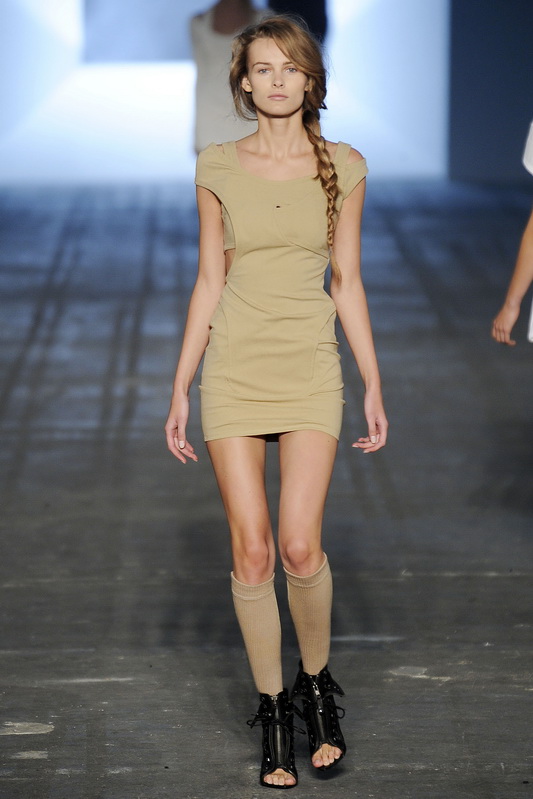 Alexander Wang 10ĸDƬ