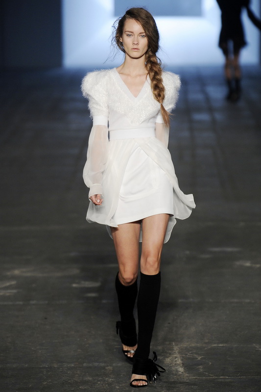 Alexander Wang 10���ĸ���DƬ