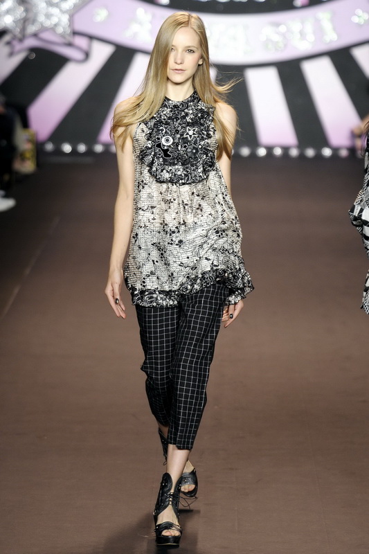 Anna Sui 10ĸDƬ