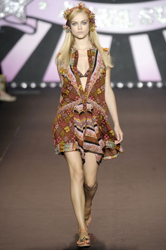 Anna Sui 10���ĸ���DƬ