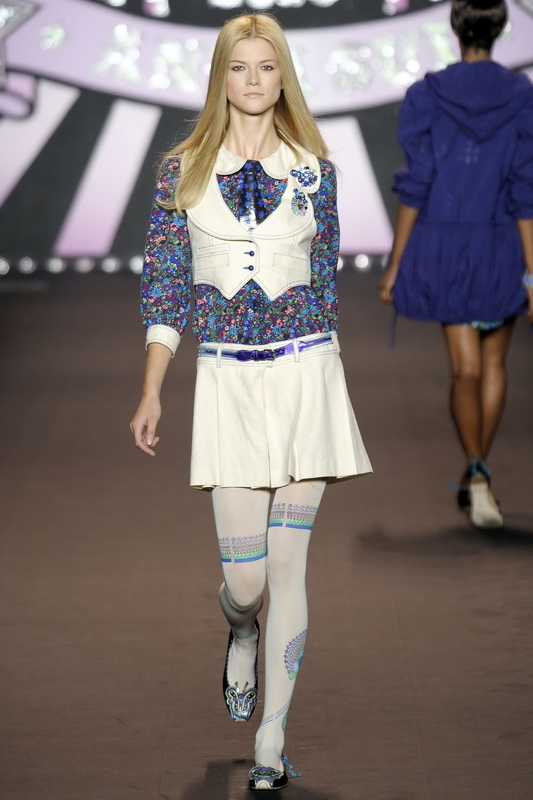 Anna Sui 10ĸDƬ