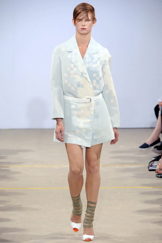 Jonathan Saunders 10ĸDƬ