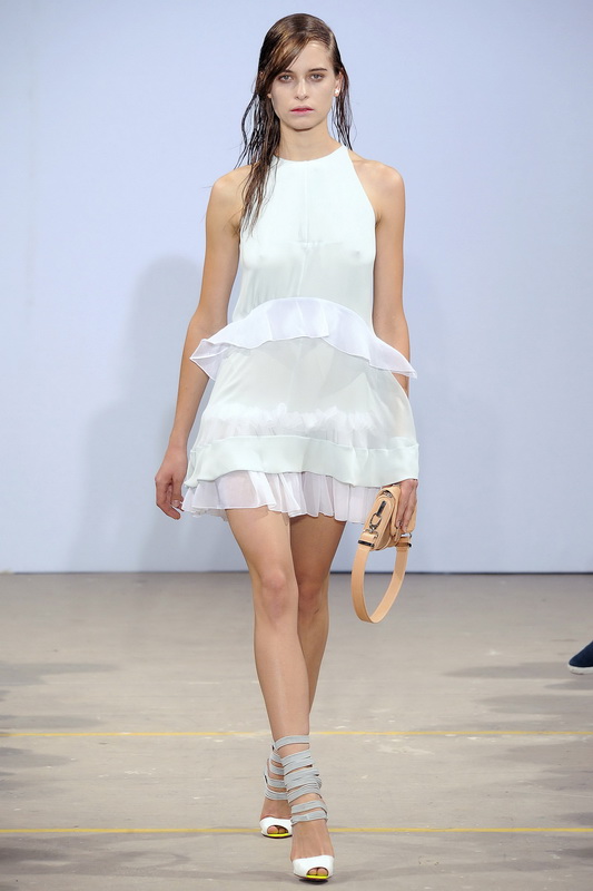 Jonathan Saunders 10ĸDƬ