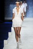Lacoste 10