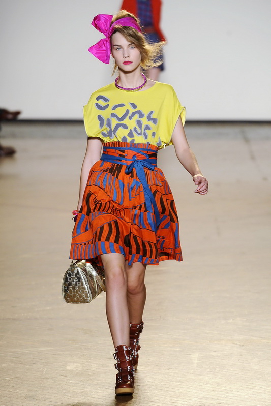 Marc by Marc Jacobs 10ĸDƬ