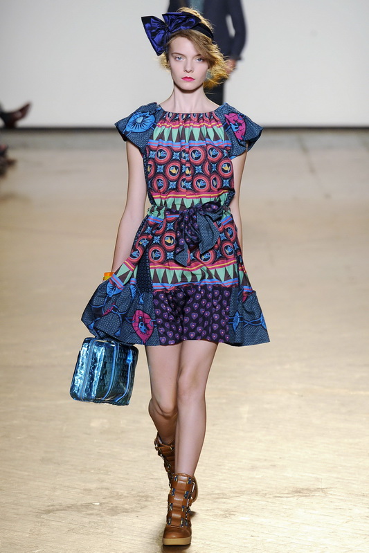 Marc by Marc Jacobs 10ĸDƬ