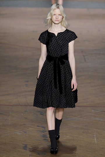 Marc by Marc Jacobs 10�ﶬ����DƬ