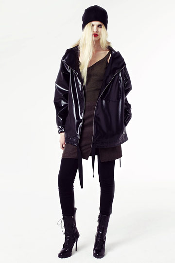 Pollini By Rifat Ozbek 10ﶬDƬ