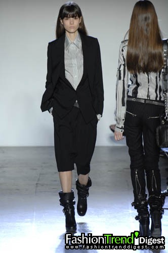 Phi 08���ĸ���DƬ