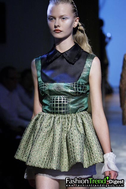 Miu Miu 08���ĸ���DƬ