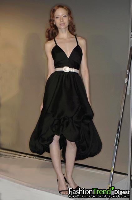 Bill Blass 08���ĸ���DƬ