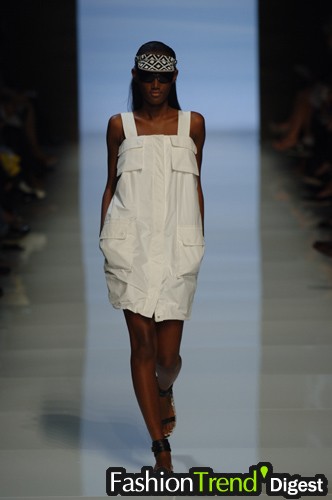 Maxmara 07���ĸ���DƬ