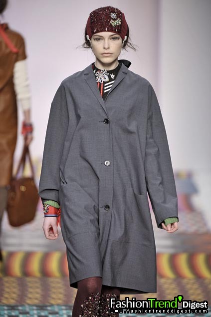 Betty Jackson 08ﶬDƬ