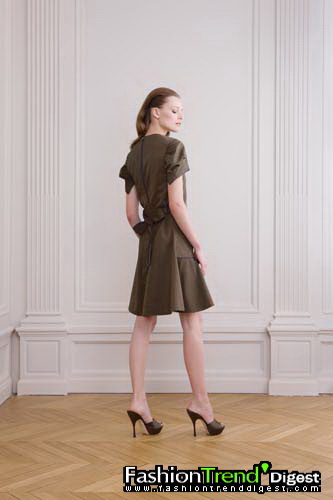 Yves Saint Laurent 09ĸDƬ