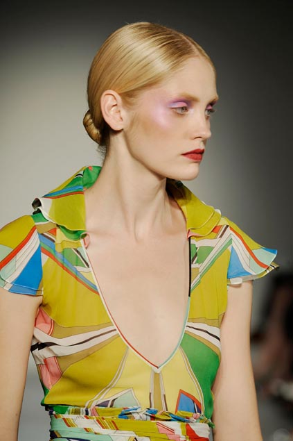 Jonathan Saunders 09���ĸ���DƬ