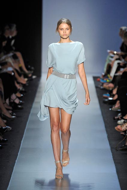 Max Azria Collection 09���ĸ���DƬ