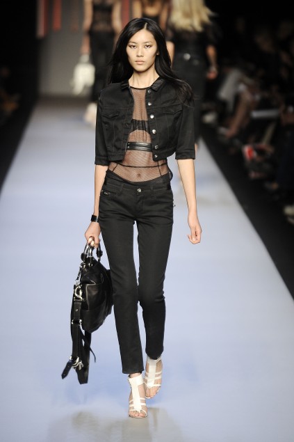 C N C by Costume National 09ĸDƬ