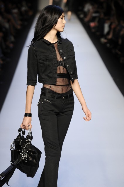 C N C by Costume National 09ĸDƬ