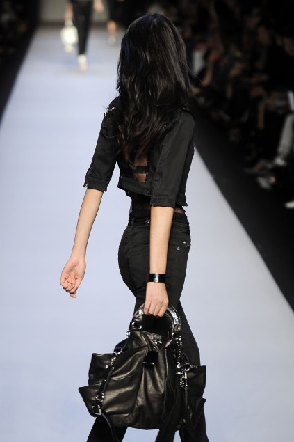 C N C by Costume National 09ĸDƬ