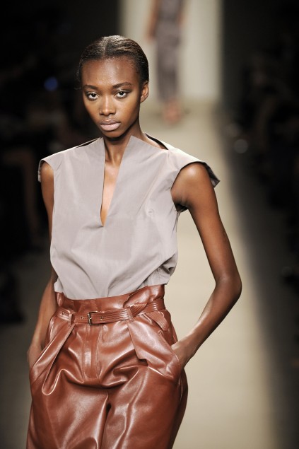 Bottega Veneta 09���ĸ���DƬ