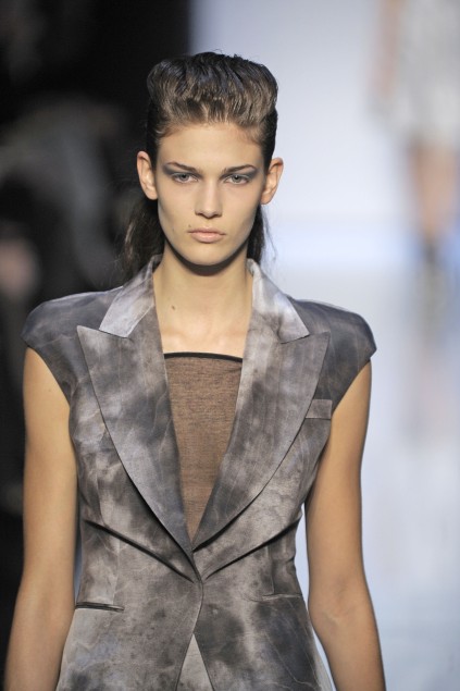 Costume National 09���ĸ���DƬ