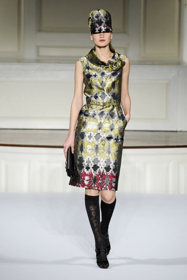 Oscar de la Renta 09ﶬDƬ